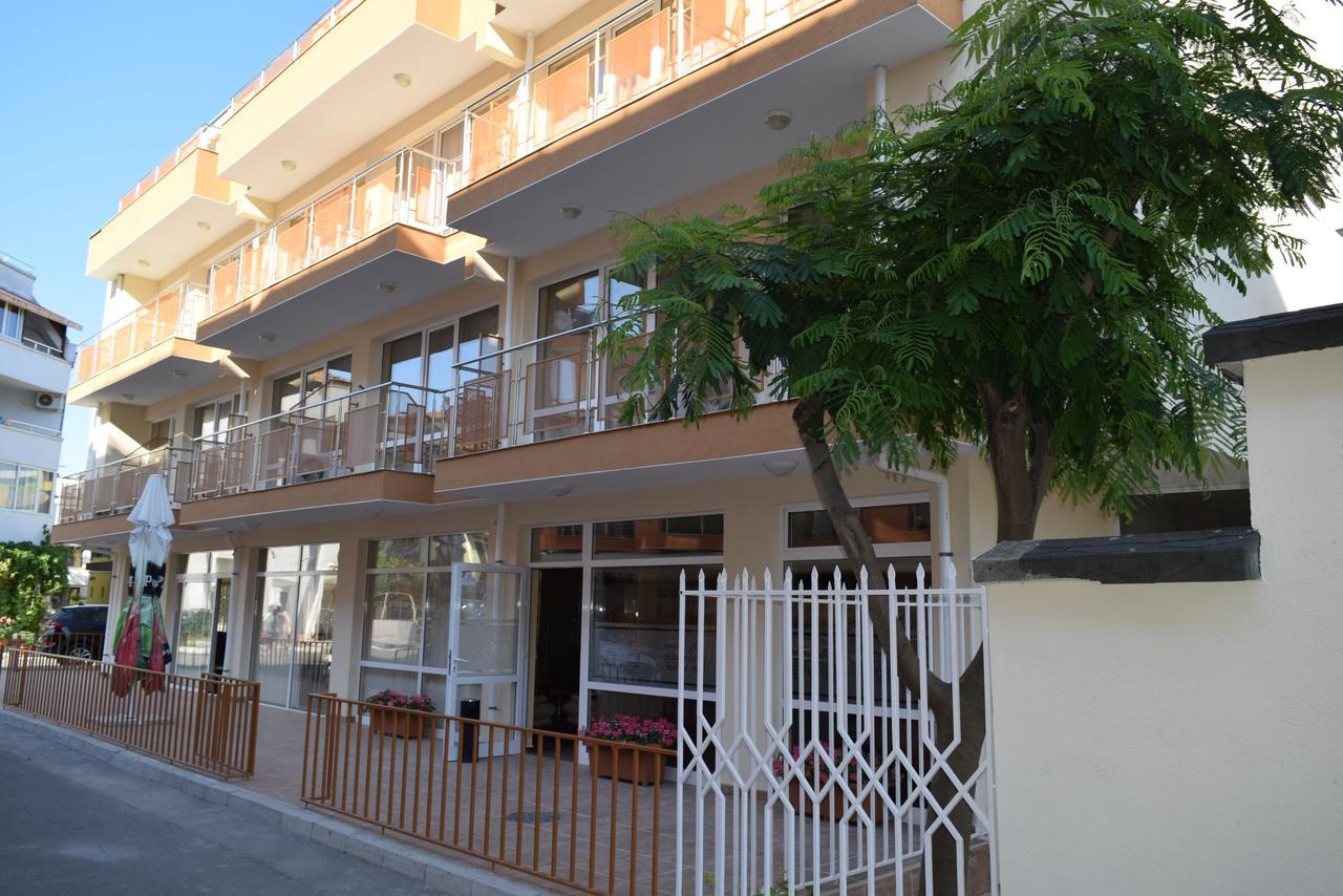 Hotel Eva Ράβντα Εξωτερικό φωτογραφία