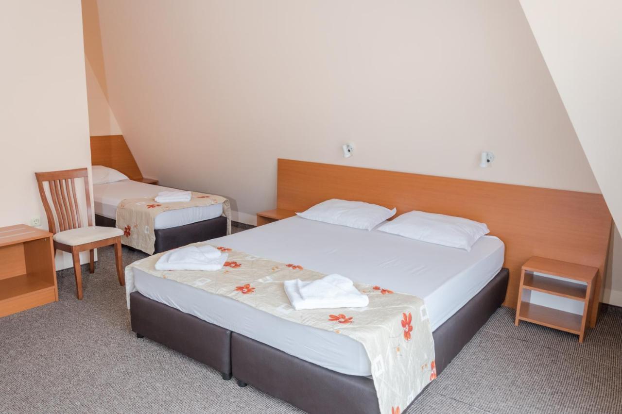 Hotel Eva Ράβντα Εξωτερικό φωτογραφία