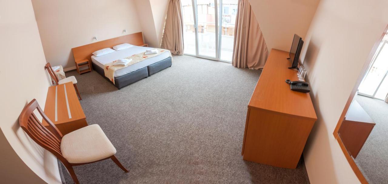 Hotel Eva Ράβντα Εξωτερικό φωτογραφία