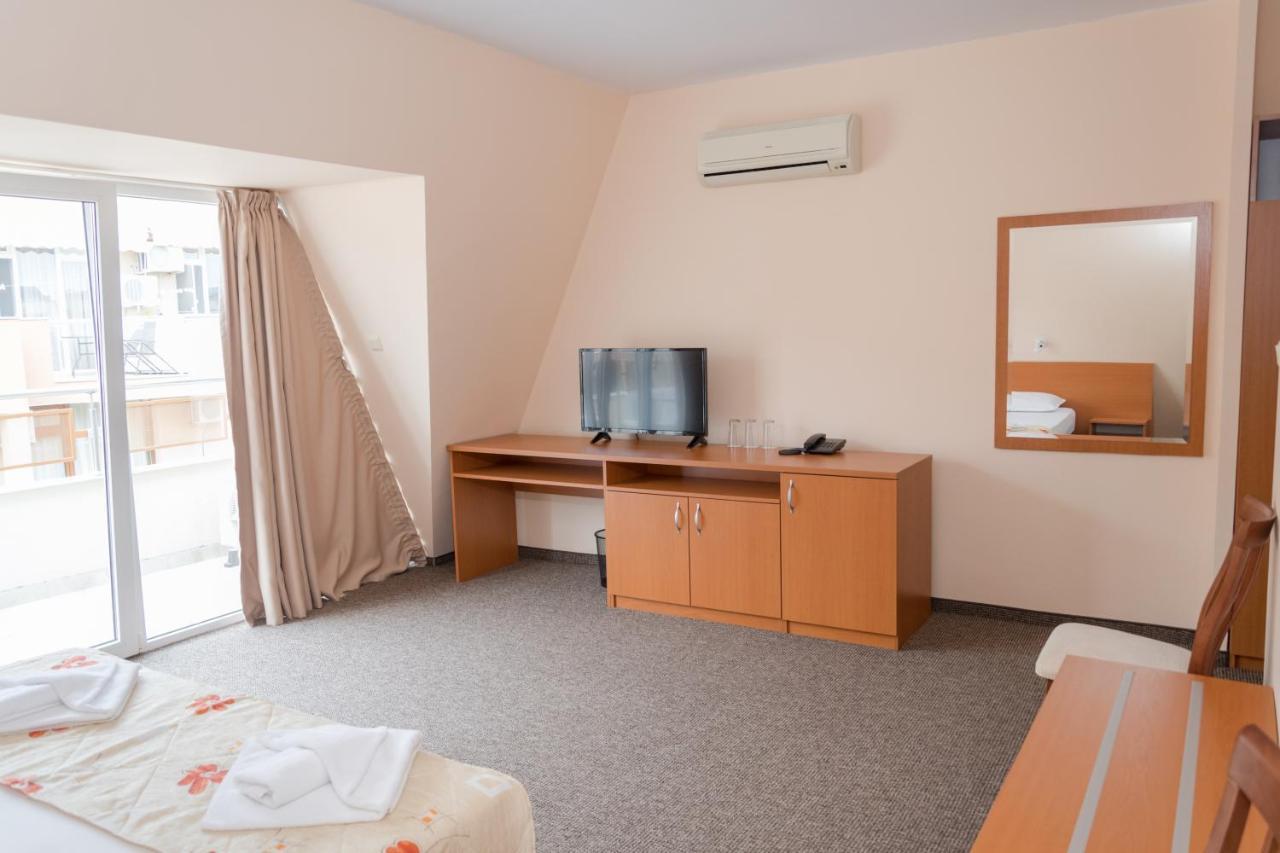 Hotel Eva Ράβντα Εξωτερικό φωτογραφία