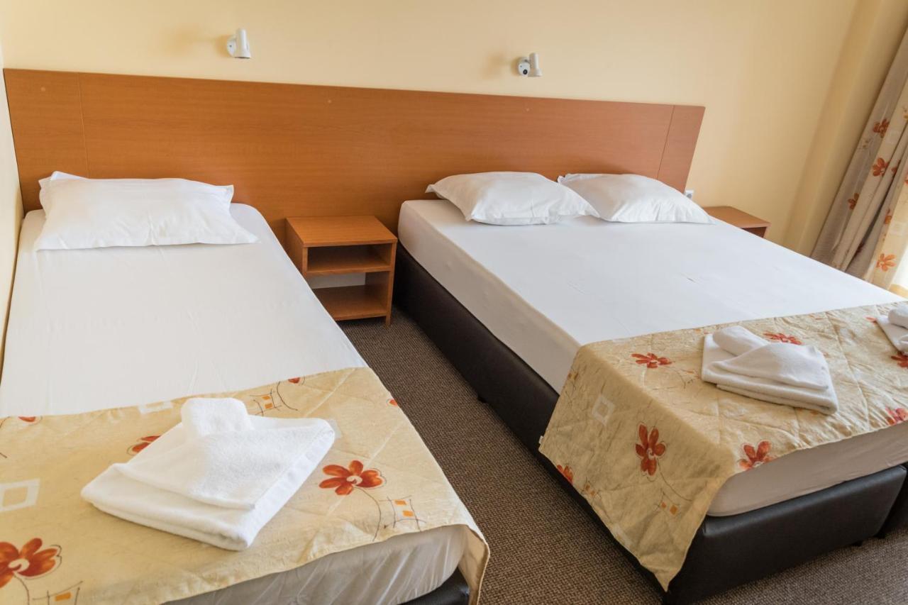 Hotel Eva Ράβντα Εξωτερικό φωτογραφία