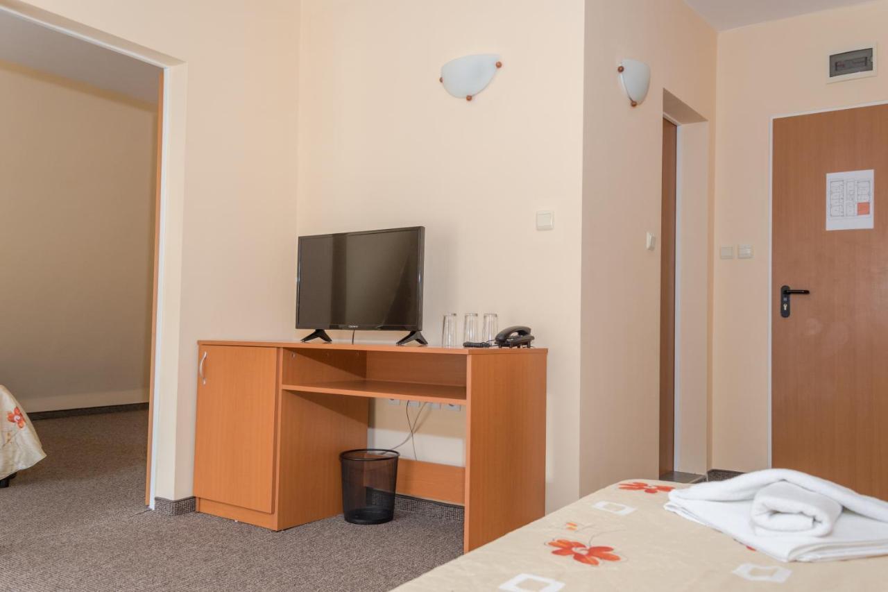 Hotel Eva Ράβντα Εξωτερικό φωτογραφία