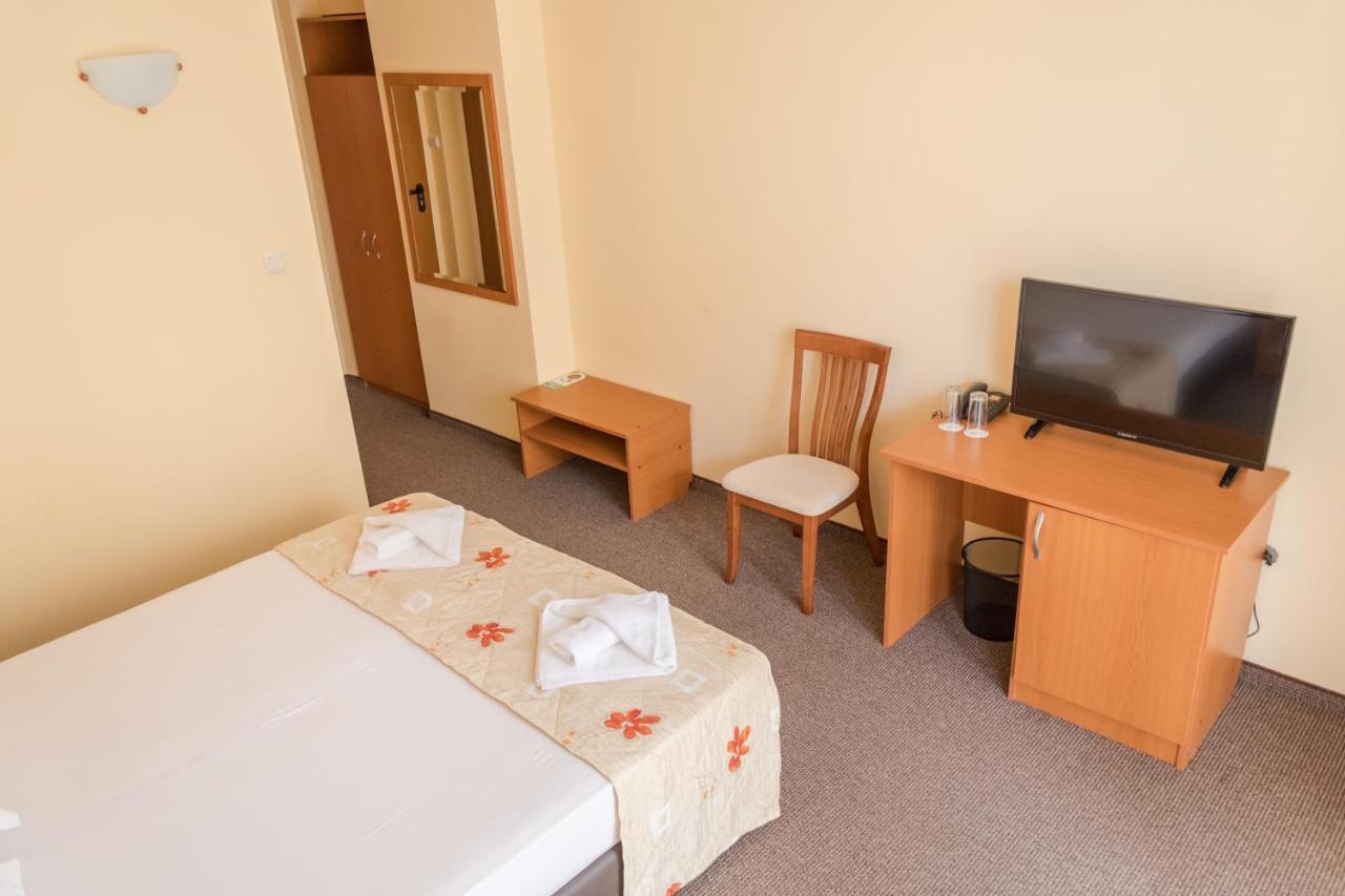 Hotel Eva Ράβντα Εξωτερικό φωτογραφία